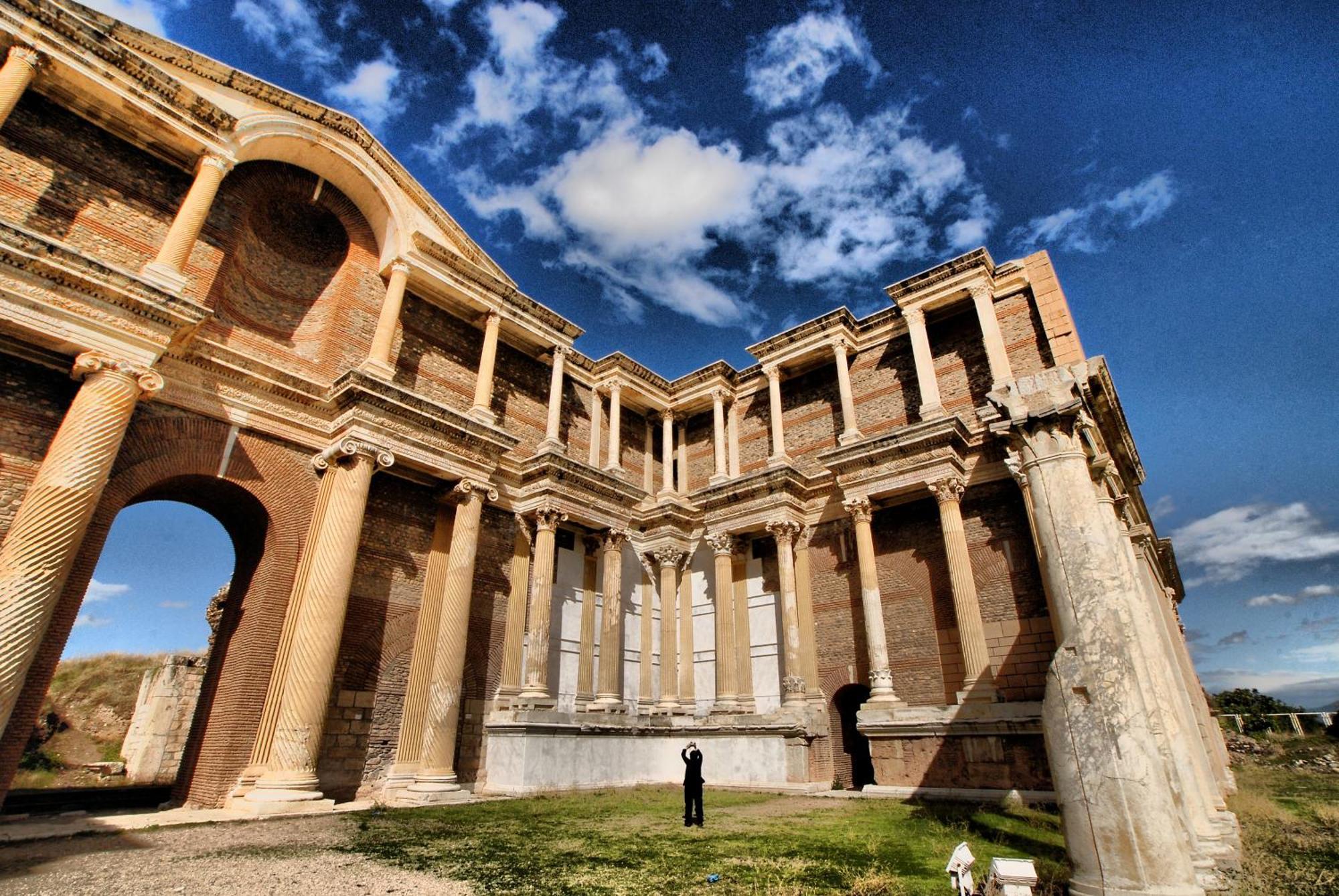Lidya Sardes Hotel Thermal & Spa Salihli Exterior foto